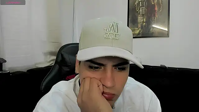 Snapshot of mad_maxxx2 chatting on October 24, 12:26 pm mad maxxx2 online show from October 24, 12:26 pm