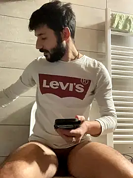 fisicato online show from November 29, 1:33 pm