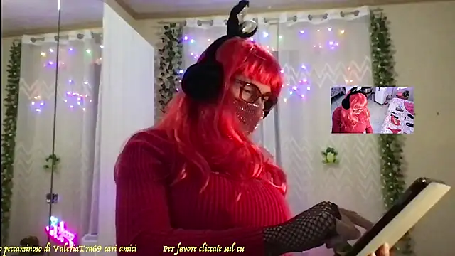 Snapshot of valeriatra69 chatting on December 26, 4:25 pm valeriatra69 online show from December 26, 4:25 pm