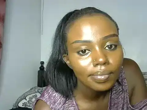 Snapshot of juicyblaqebony chatting on March 10, 7:07 pm juicyblaqebony online show from March 10, 7:07 pm