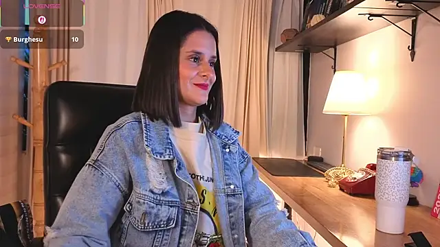 Alice milf  online show from December 5, 11:09 am