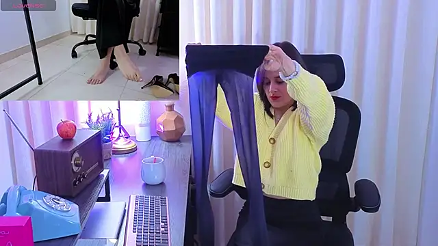 Alice milf  online show from April 16, 12:06 pm