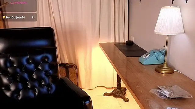 Alice milf  online show from January 8, 11:16 am