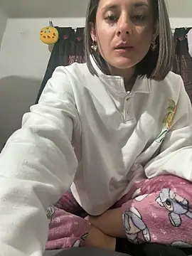 Alice milf  online show from March 4, 9:00 pm