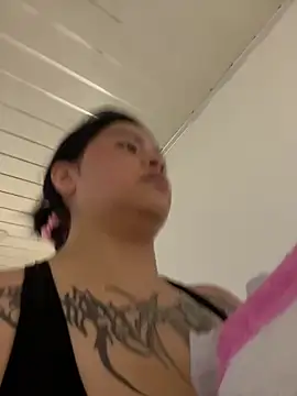  luna torres online show from February 25, 12:49 pm