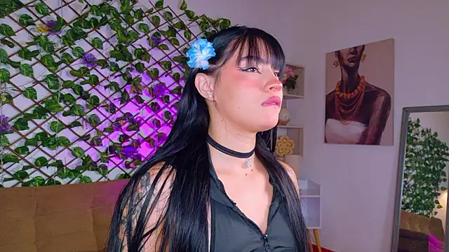 Snapshot of melody_cute10 chatting on March 3, 1:29 pm melody cute10 online show from March 3, 1:29 pm