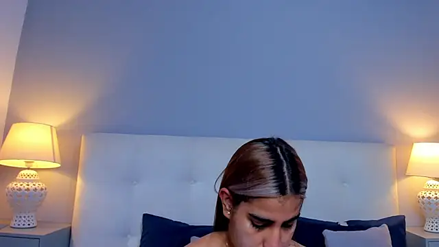 Snapshot of SaraaJhonsonn chatting on November 7, 4:11 pm SaraaJhonsonn online show from November 7, 4:11 pm