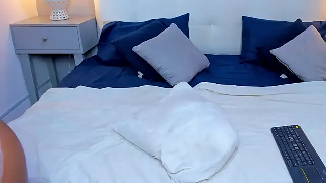 Snapshot of SaraaJhonsonn chatting on October 26, 3:56 pm SaraaJhonsonn online show from October 26, 3:56 pm