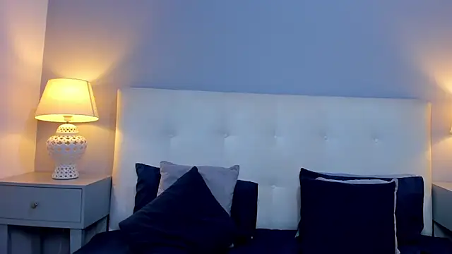 Snapshot of SaraaJhonsonn chatting on November 17, 4:11 pm SaraaJhonsonn online show from November 17, 4:11 pm