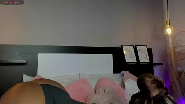 SaraaJhonsonn online show from February 6, 3:08 pm