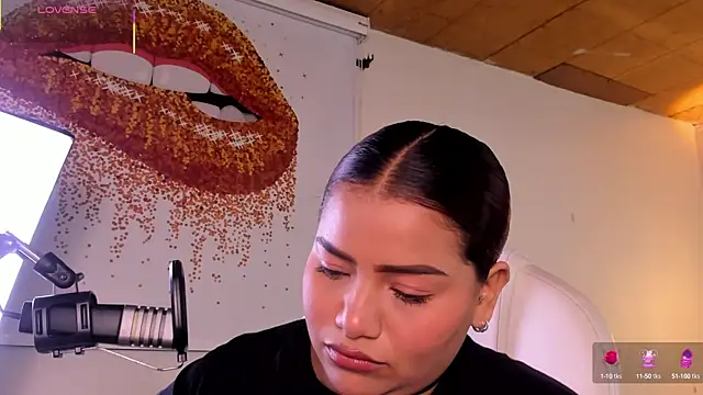 Snapshot of loly_marce chatting on March 20, 8:51 pm loly marce online show from March 20, 8:51 pm