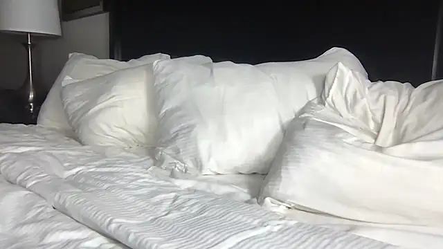 SeductiveMiahBrown online show from September 26, 3:02 am