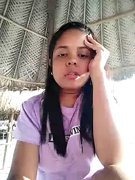 Snapshot of Melikasweetz chatting on February 3, 10:11 pm Melikasweetz online show from February 3, 10:11 pm