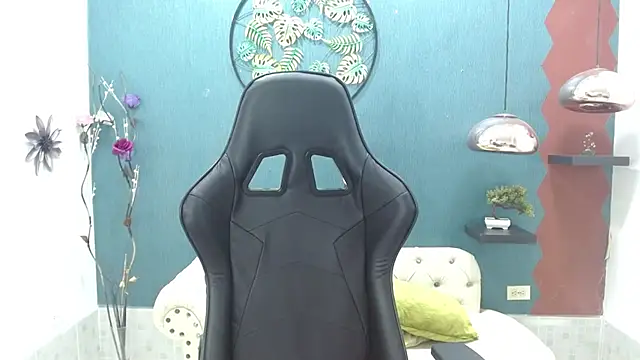 Snapshot of Melikasweetz chatting on February 14, 11:53 pm Melikasweetz online show from February 14, 11:53 pm