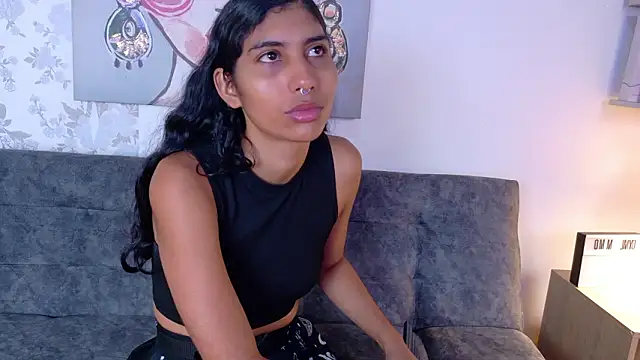 Snapshot of taty_miller chatting on March 1, 1:11 pm taty miller online show from March 1, 1:11 pm