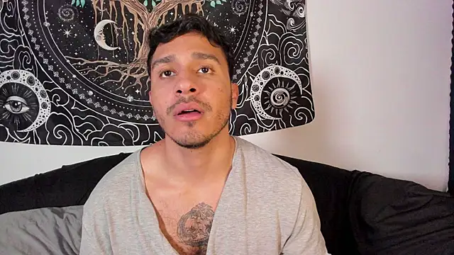 JayMarcos  online show from November 14, 10:35 pm