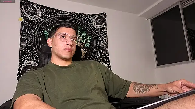 JayMarcos  online show from October 6, 2:24 am