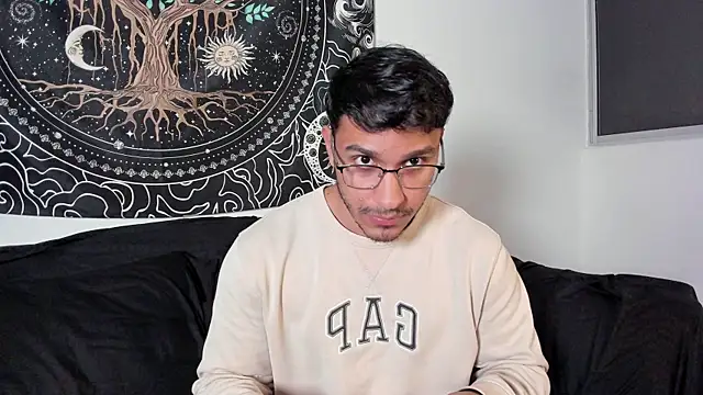 JayMarcos  online show from October 24, 3:38 am