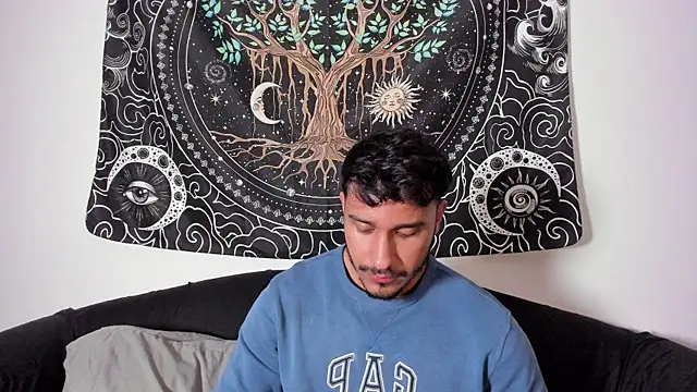 JayMarcos  online show from November 14, 1:20 am