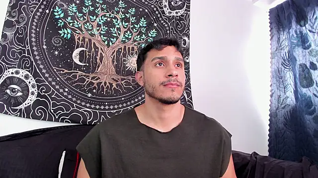 JayMarcos  online show from November 4, 6:22 pm