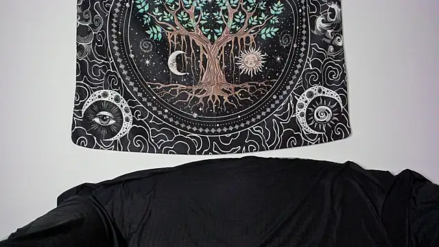 JayMarcos  online show from October 25, 4:55 am