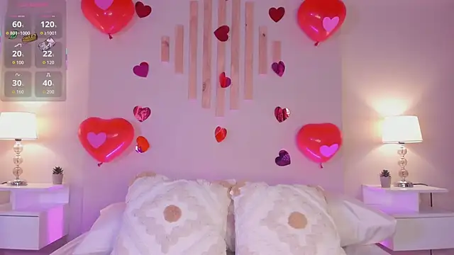 Snapshot of VictoriaNoah_ chatting on February 16, 7:23 pm VictoriaNoah online show from February 16, 7:23 pm