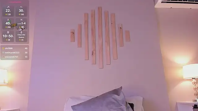 VictoriaNoah  online show from March 8, 7:53 pm