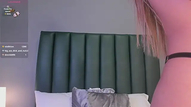 VictoriaNoah  online show from March 21, 7:57 pm