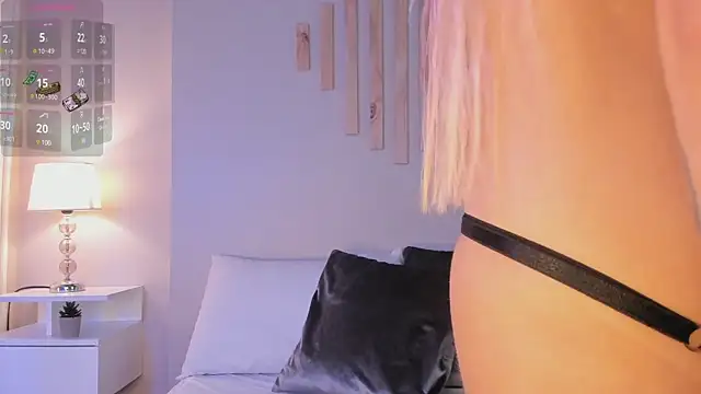 VictoriaNoah  online show from March 7, 3:39 pm