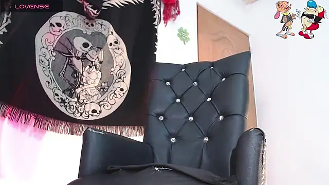 Snapshot of ren_stipee chatting on October 15, 3:38 am ren stipee online show from October 15, 3:38 am