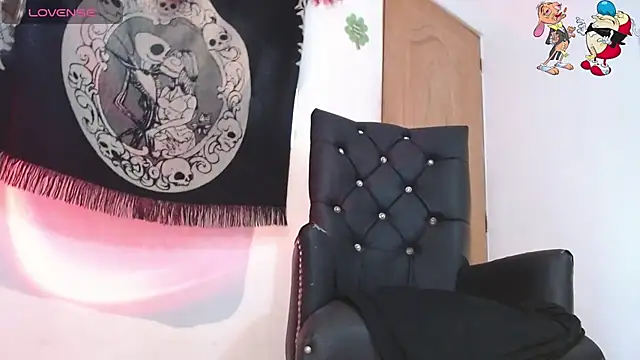 Snapshot of ren_stipee chatting on September 19, 9:41 pm ren stipee online show from September 19, 9:41 pm