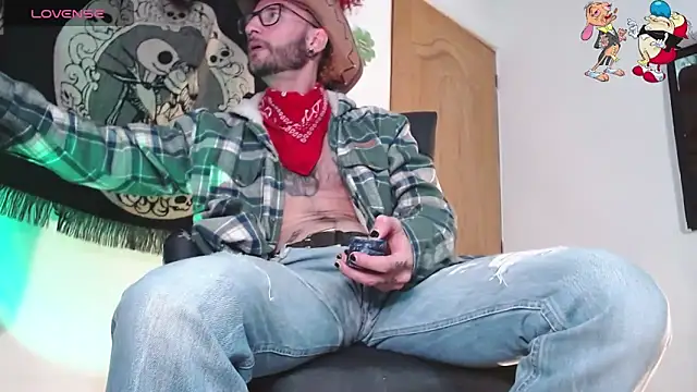 Snapshot of ren_stipee chatting on October 18, 2:24 am ren stipee online show from October 18, 2:24 am