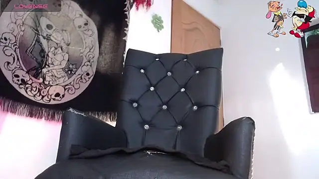 Snapshot of ren_stipee chatting on October 25, 10:21 pm ren stipee online show from October 25, 10:21 pm