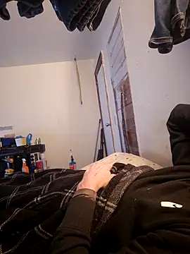 BigDDave6979 online show from December 15, 1:55 am