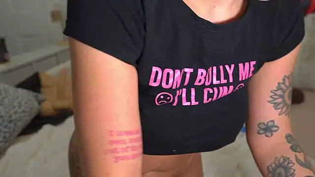 emmagray001 online show from October 7, 12:06 pm