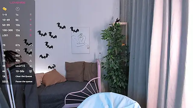 toooyour online show from October 28, 9:58 pm