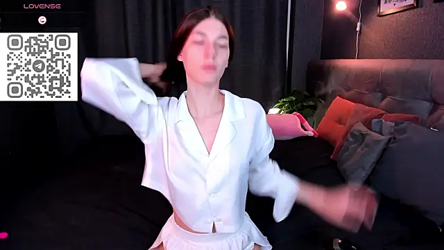 toooyour online show from November 13, 12:03 am