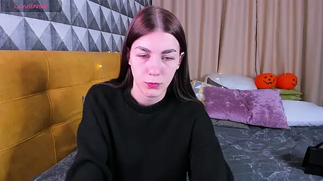 toooyour online show from October 29, 9:58 pm