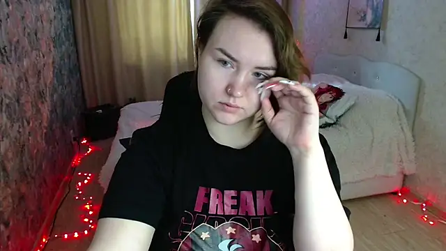 Jenny Fox online show from April 14, 3:00 am