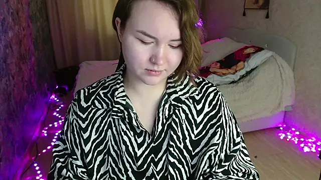 Jenny Fox online show from March 19, 3:50 am