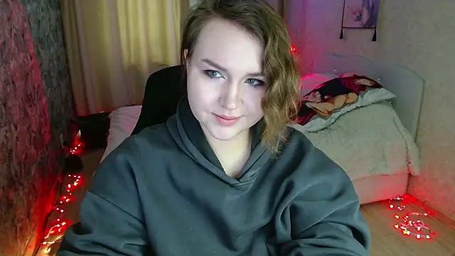 Jenny Fox online show from April 19, 4:24 am