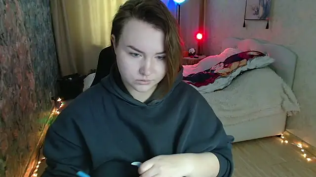 Jenny Fox online show from April 17, 4:15 am