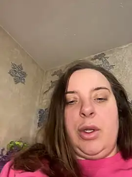 Snapshot of lairarose chatting on December 7, 6:37 am lairarose online show from December 7, 6:37 am