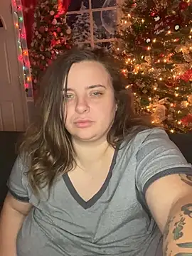 Snapshot of lairarose chatting on December 8, 7:26 am lairarose online show from December 8, 7:26 am