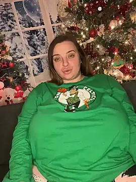 Snapshot of lairarose chatting on December 22, 11:20 pm lairarose online show from December 22, 11:20 pm
