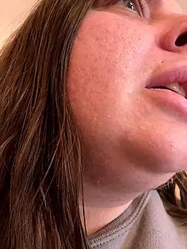 lairarose online show from November 14, 4:10 pm