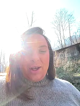 lairarose online show from November 23, 7:13 pm