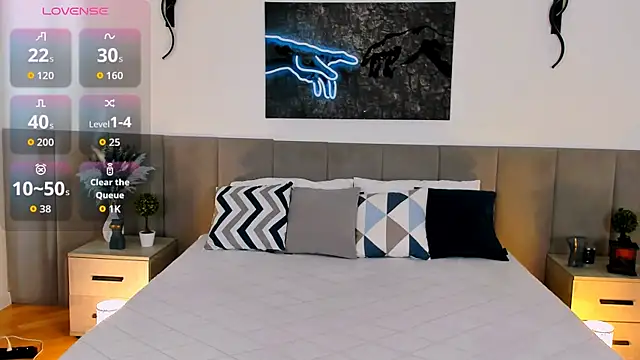 MiaBecky online show from September 22, 5:24 am