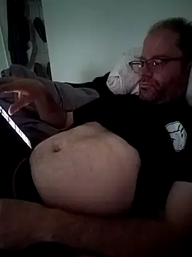 Snapshot of crazycam619 chatting on December 14, 9:53 pm crazycam619 online show from December 14, 9:53 pm