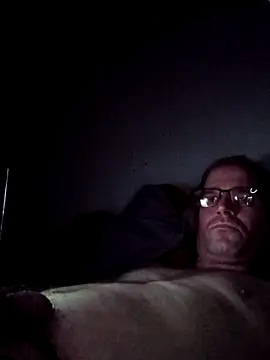 Snapshot of crazycam619 chatting on November 10, 4:28 am crazycam619 online show from November 10, 4:28 am